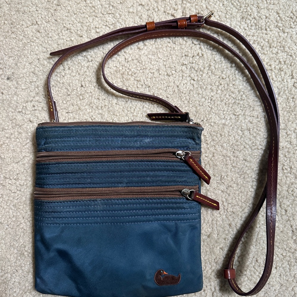 Dooney & Bourke Crossbody Bag